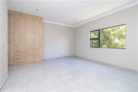 False - House For Sale in Jordaan Park, Heidelberg, Gauteng - M125925