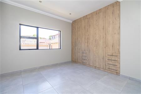 False - House For Sale in Jordaan Park, Heidelberg, Gauteng - M125925