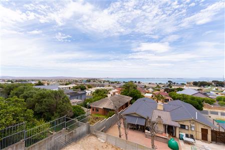 False - House For Sale in Saldanha Central, Saldanha, Western Cape - M125915