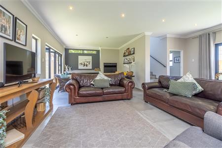 False - House For Sale in Jordaan Park, Heidelberg, Gauteng - M125911