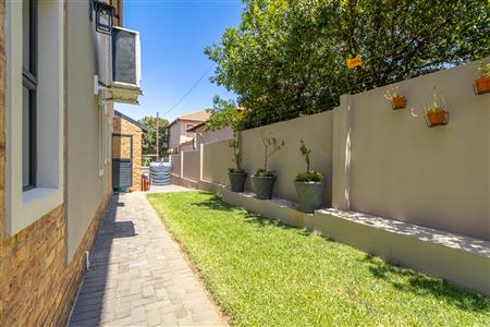 False - House For Sale in Jordaan Park, Heidelberg, Gauteng - M125911