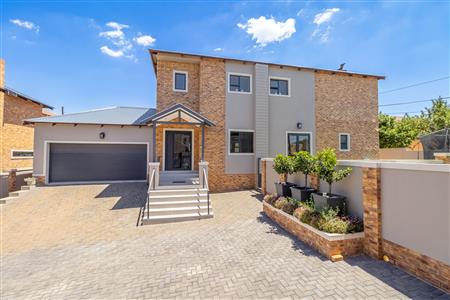 False - House For Sale in Jordaan Park, Heidelberg, Gauteng - M125911