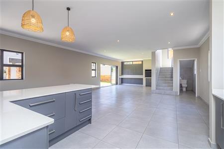 False - House For Sale in Jordaan Park, Heidelberg, Gauteng - M125924
