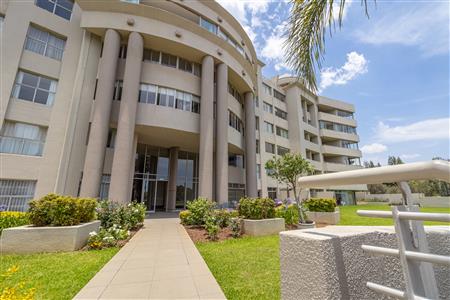 False - Apartment For Sale in Morningside, Sandton, Gauteng - M125928