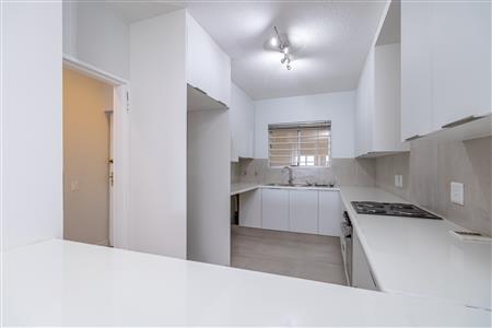 False - Apartment For Sale in Morningside, Sandton, Gauteng - M125928