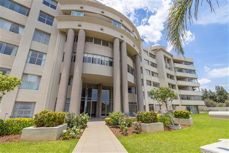 False - Apartment For Sale in Morningside, Sandton, Gauteng - M125928