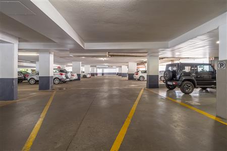 False - Apartment For Sale in Morningside, Sandton, Gauteng - M125928