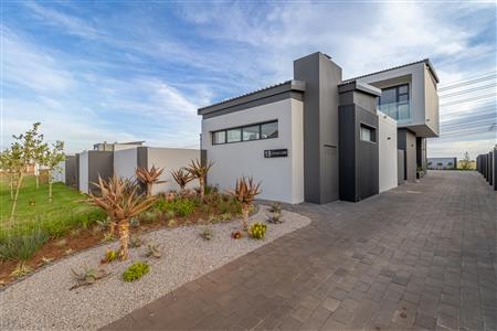 False - House under offer in Midstream Estate, Centurion - M125935