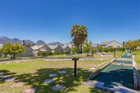 False - Apartment For Sale in Paarl North, Paarl, Western Cape - M125938