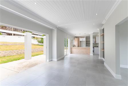False - House To Rent in Heldervue, Somerset West, Western Cape - M125942