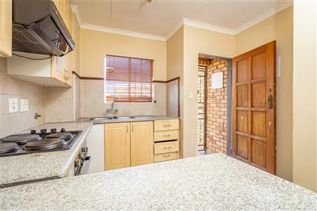 False - Apartment For Sale in Sagewood, Midrand, Gauteng - M125956