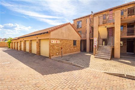 False - Apartment For Sale in Sagewood, Midrand, Gauteng - M125956