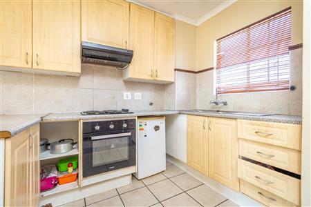 False - Apartment For Sale in Sagewood, Midrand, Gauteng - M125956