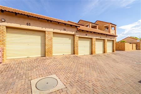 False - Apartment For Sale in Sagewood, Midrand, Gauteng - M125956
