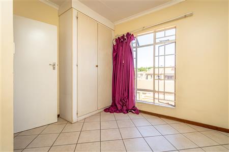 False - Apartment For Sale in Sagewood, Midrand, Gauteng - M125956