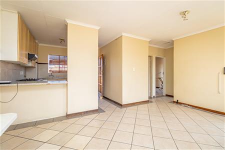 False - Apartment For Sale in Sagewood, Midrand, Gauteng - M125956