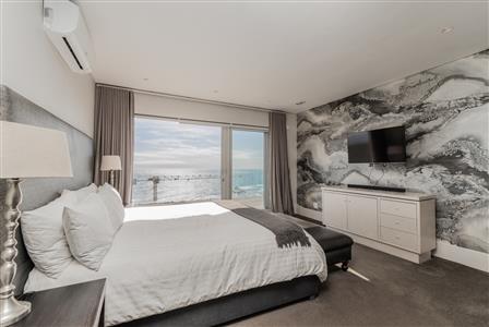 False - House For Sale in Bantry Bay, Cape Town, Western Cape - M124719