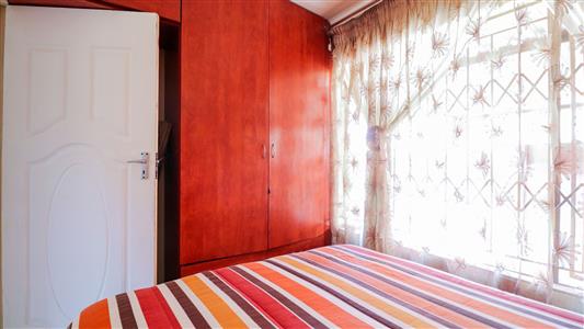 False - House For Sale in Tlhabane West, Rustenburg, North West - M125983