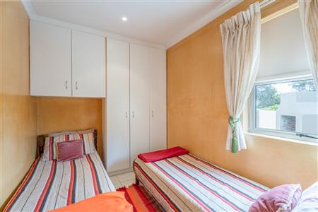False - House For Sale in Bettys Bay, Western Cape - M125984
