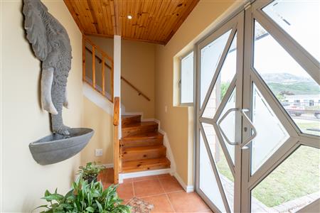 False - House For Sale in Bettys Bay, Western Cape - M125984