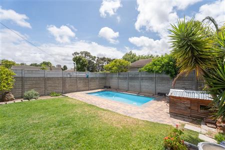 False - House For Sale in Zoo Park, Kraaifontein, Western Cape - M125997