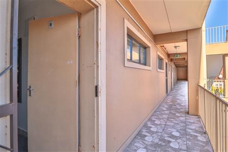False - Apartment For Sale in Townsend Estate, Goodwood, Western Cape - M126002