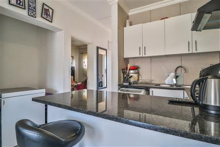 False - Apartment For Sale in Townsend Estate, Goodwood, Western Cape - M126002
