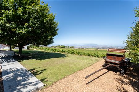 False - Farm For Sale in Stellenbosch Farms, Stellenbosch, Western Cape - M126007