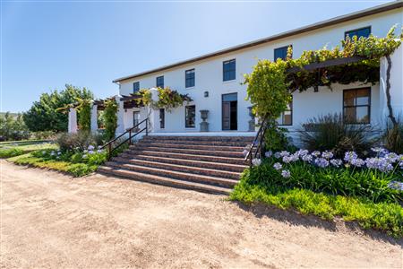 False - Farm For Sale in Stellenbosch Farms, Stellenbosch, Western Cape - M126007