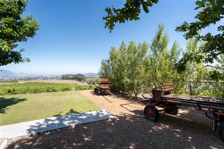 False - Farm For Sale in Stellenbosch Farms, Stellenbosch, Western Cape - M126007