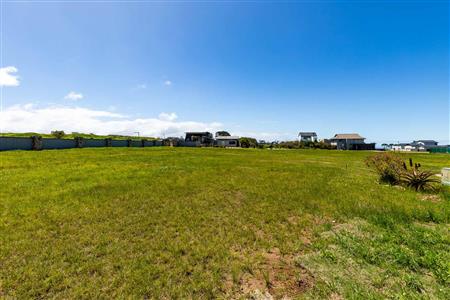 False - Vacant Land Sold in Le Grand Estate, George, Western Cape - M10368