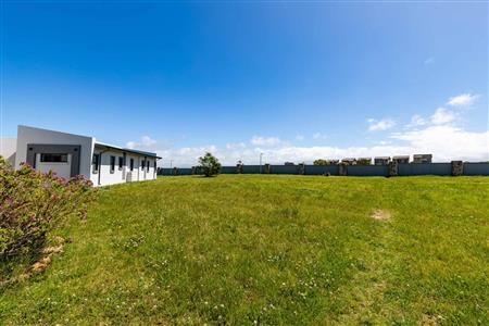 False - Vacant Land Sold in Le Grand Estate, George, Western Cape - M10368