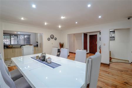 False - House For Sale in Randpark Ridge, Randburg, Gauteng - M125998