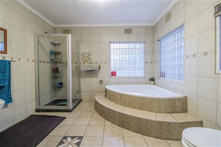 False - House For Sale in Randpark Ridge, Randburg, Gauteng - M125998