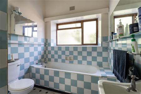 False - House For Sale in Bredasdorp, Western Cape - M126036