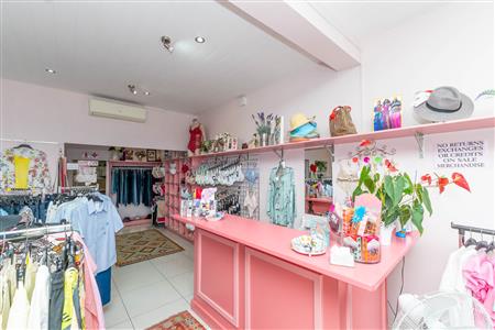 False - Business Unavailable in Plettenberg Bay Central, Plettenberg Bay, Western Cape - M126043