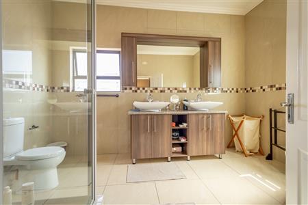 False - House For Sale in Featherview Estate, Homes Haven, Krugersdorp, Gauteng - M121529
