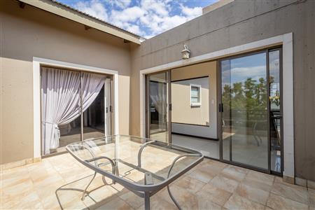 False - House For Sale in Featherview Estate, Homes Haven, Krugersdorp, Gauteng - M121529