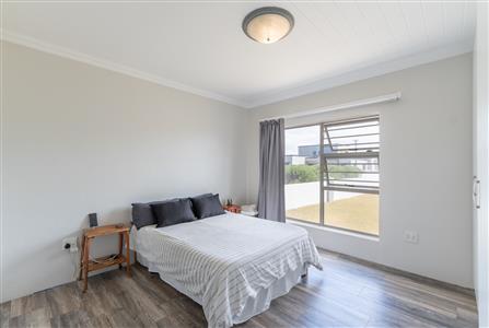 False - House For Sale in Struisbaai, Western Cape - M126116