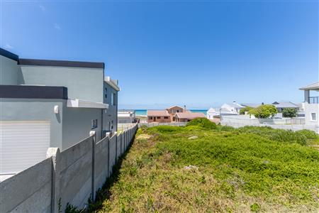 False - Vacant Land For Sale in Struisbaai, Western Cape - M126118