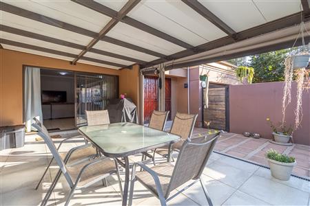 False - Townhouse For Sale in Monument, Krugersdorp, Gauteng - M126109