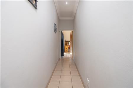 False - Townhouse For Sale in Monument, Krugersdorp, Gauteng - M126109