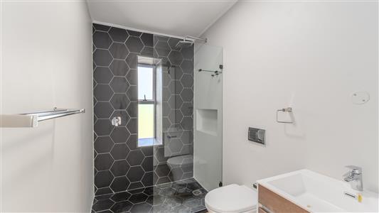 False - Apartment To Rent in Paarl South, Paarl, Western Cape - M126121