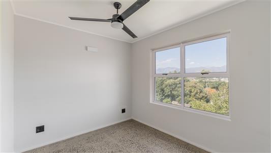 False - Apartment To Rent in Paarl South, Paarl, Western Cape - M126121