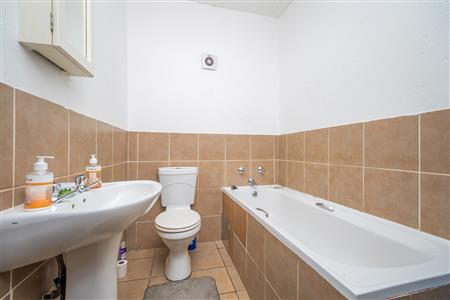 False - Apartment To Rent in Comet, Boksburg, Gauteng - M126153