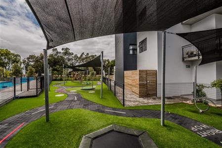 False - Apartment For Sale in Paardevlei, Somerset West, Western Cape - M126161