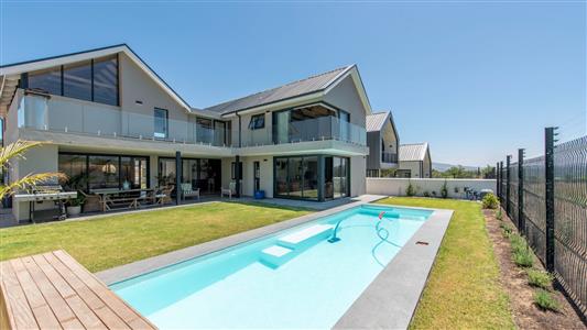 False - House for sale in Paradyskloof, Stellenbosch - M126166