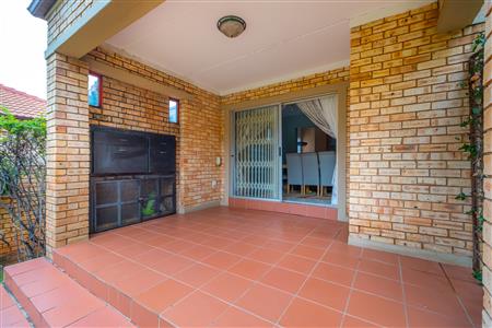 False - Townhouse Sold in Amorosa, Roodepoort, Gauteng - M126165