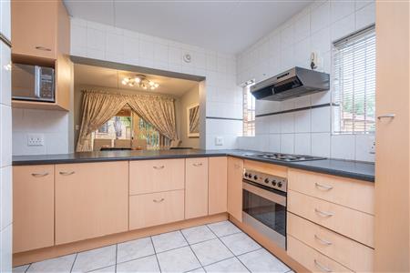 False - Townhouse Sold in Amorosa, Roodepoort, Gauteng - M126165