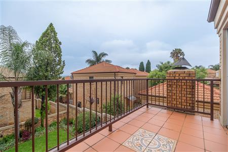 False - Townhouse Sold in Amorosa, Roodepoort, Gauteng - M126165